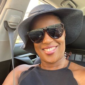 Meet your Posher, Triceia